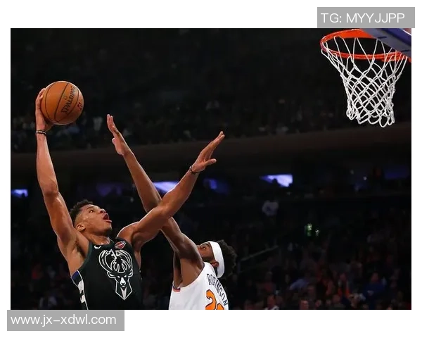 尼克斯与雄鹿精彩对决回顾1月11日比赛全程分析与亮点总结